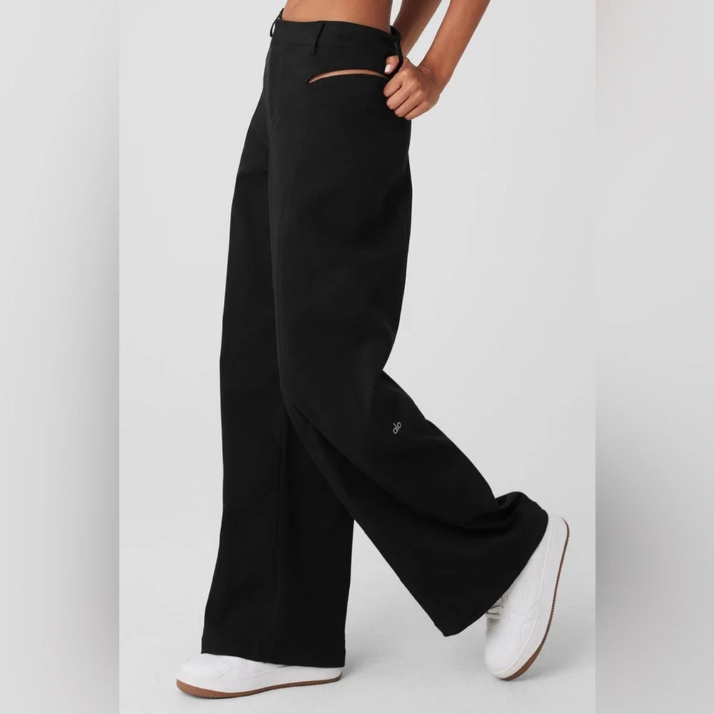NWOT Alo High Waist Risk Taker Trouser sz Small Black Wide Leg Pants Hip Cutouts